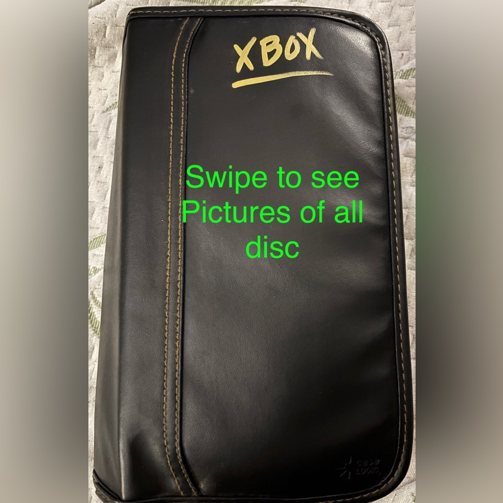 🚫 SOLD 🚫 XBOX 360 / ONE 40 DISC ONLY Lot in Zippered Case